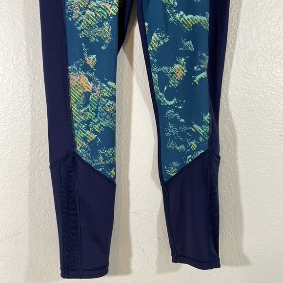 Under Armour Women's HeatGear Compression Workout Leggings Pant Size Small - Picture 6 of 16